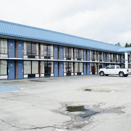 Hotel Rising Eagle Cordele Eksteriør bilde